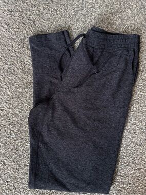 Outdoor Voices Heather Gray cloud knit Sweatpants